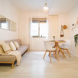 https://twinsuites-malaga.hotelsinnerja.org